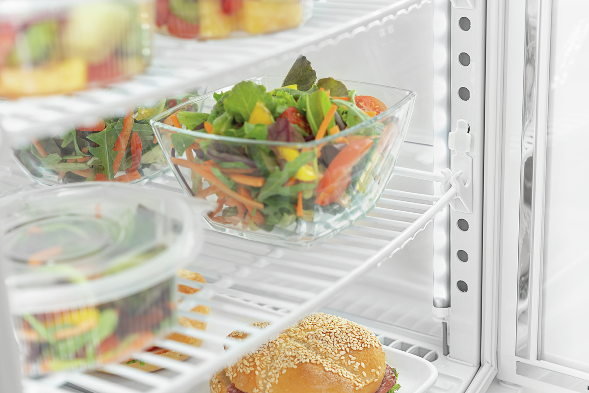 Mini-Kühlvitrine 75L2T weiß – Bild 6